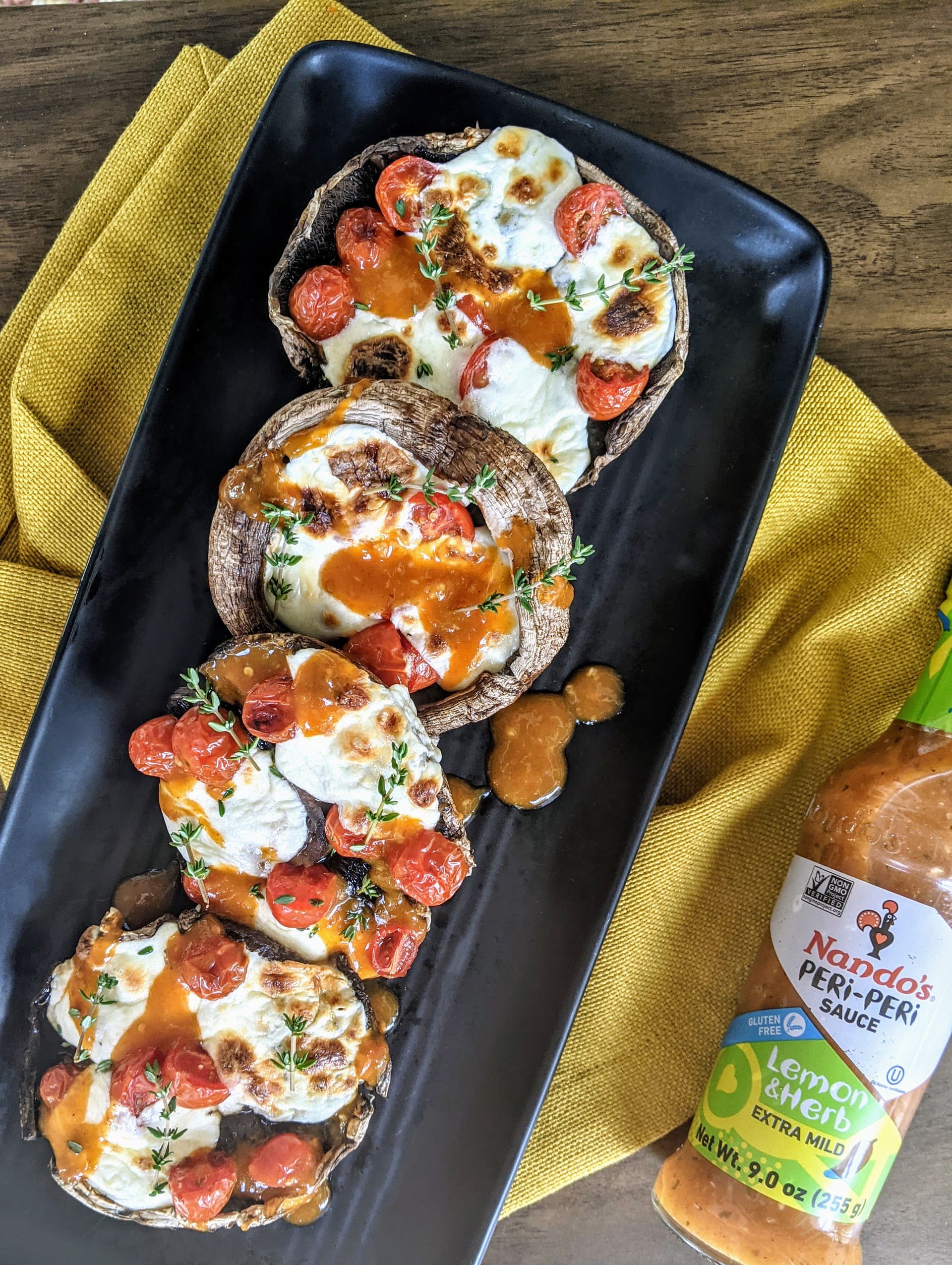 SPICY GRILLED PORTOBELLO MUSHROOM PIZZAS